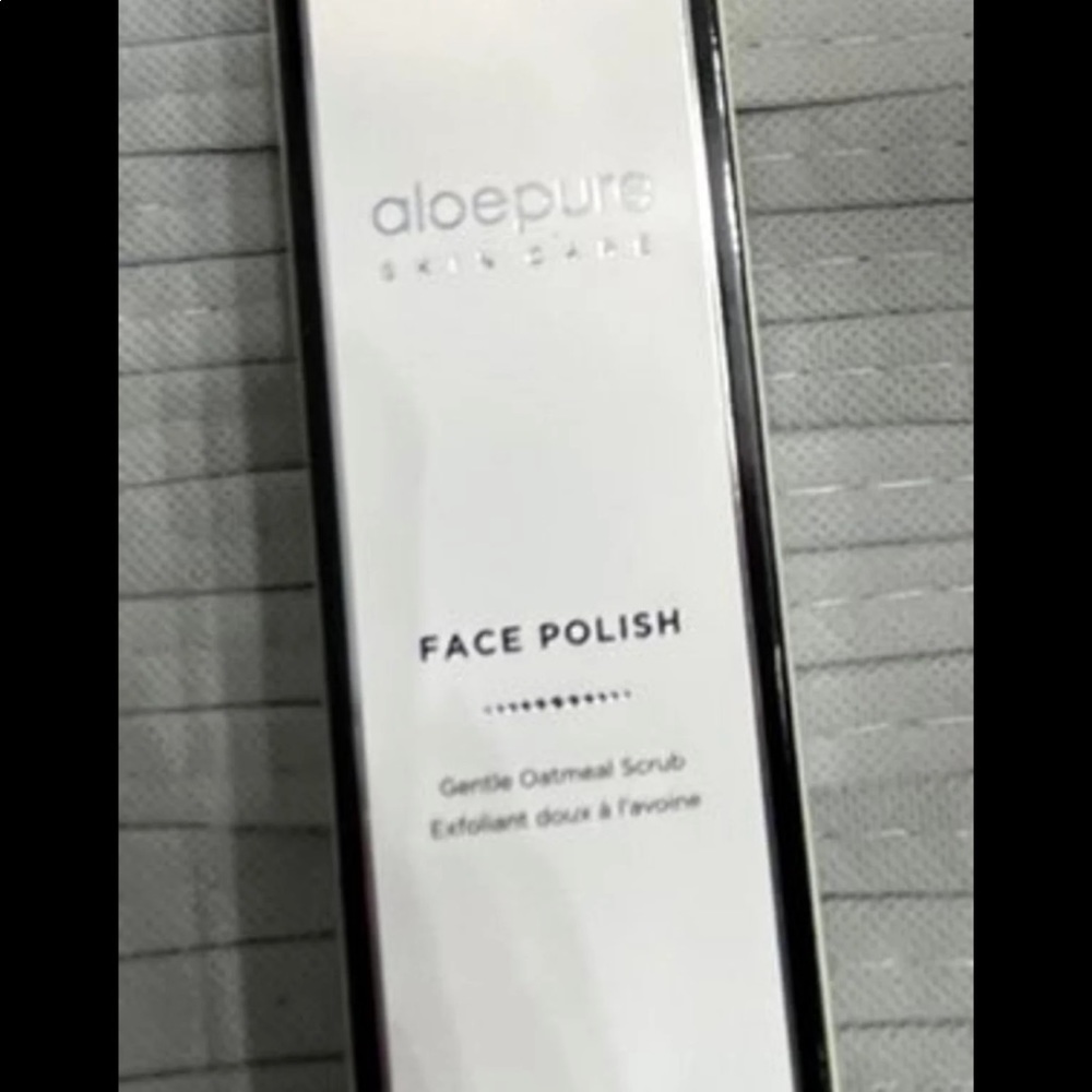Aloette Face Polish Gentle Oatmeal Scrub